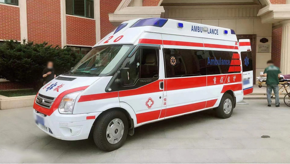 方正县重症监护救护车